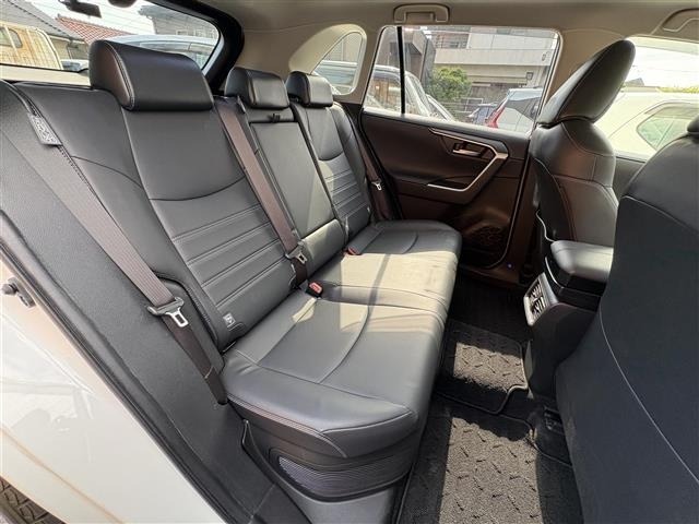 Toyota RAV4 2020 8201261-12