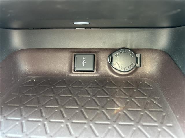 Toyota RAV4 2021 8201269-22