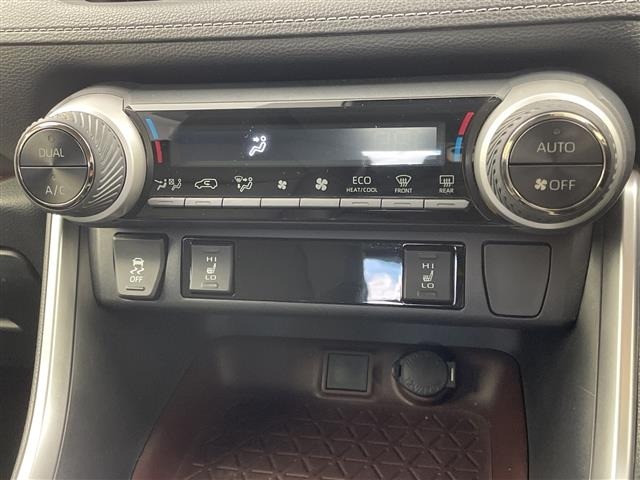 Toyota RAV4 2020 8201288-11