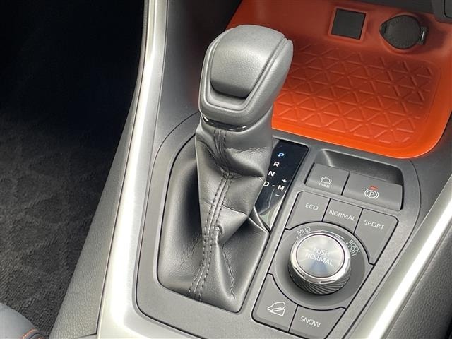 Toyota RAV4 2020 8201290-11