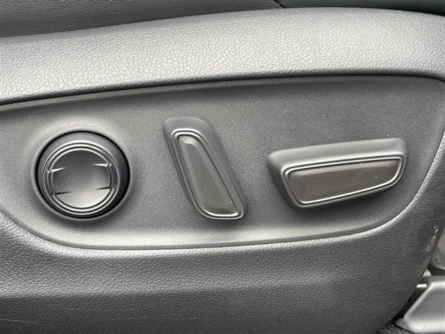 Toyota RAV4 2020 8201290-6