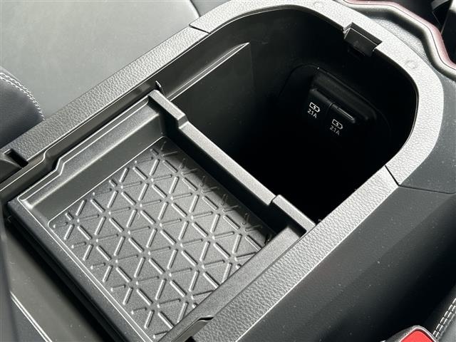 Toyota RAV4 2020 8201302-6