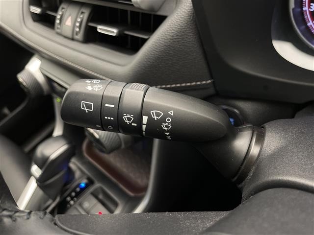 Toyota RAV4 2019 8201303-11