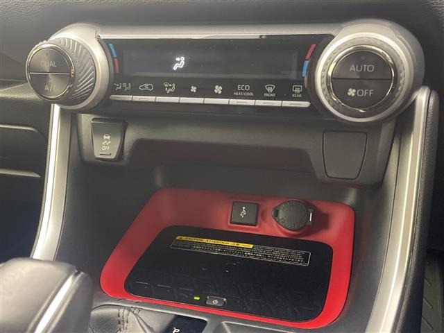 Toyota RAV4 2021 8201313-20