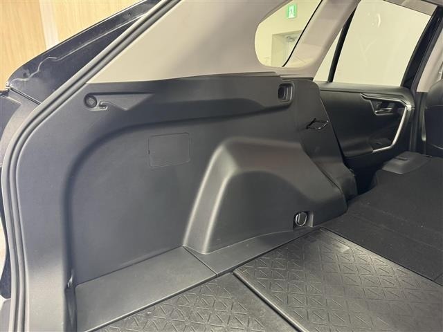 Toyota RAV4 2020 8201314-10