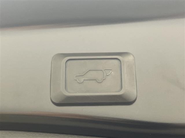 Toyota RAV4 2019 8201381-11