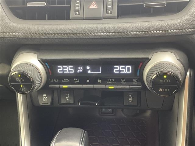Toyota RAV4 2019 8201381-4