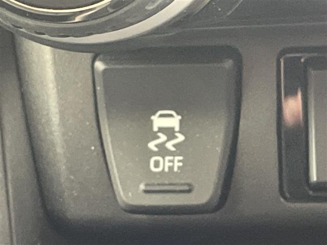 Toyota RAV4 2019 8201381-5