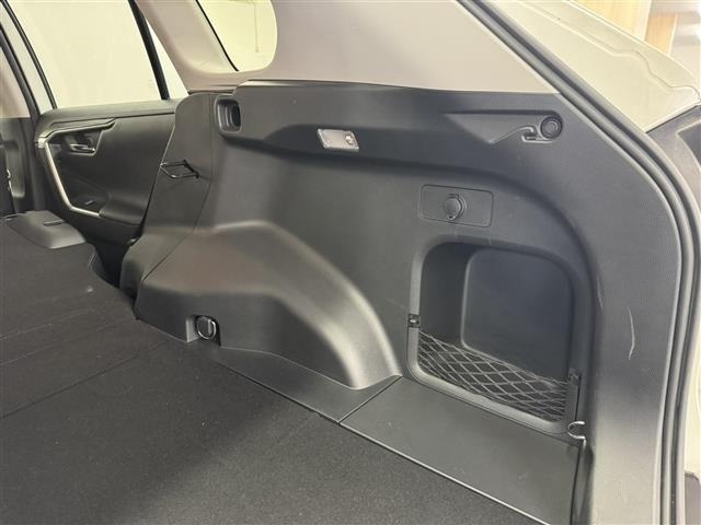Toyota RAV4 2020 8201382-14