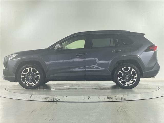 Toyota RAV4 2021 8201391-1