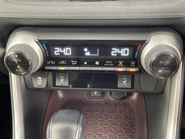 Toyota RAV4 2020 8201392-8