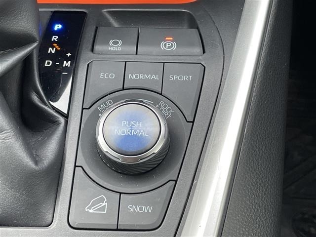Toyota RAV4 2023 8201403-20