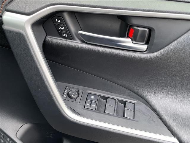 Toyota RAV4 2023 8201403-6