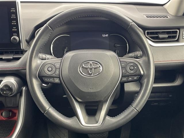 Toyota RAV4 2021 8201404-14