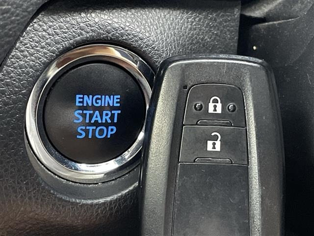 Toyota RAV4 2021 8201404-21