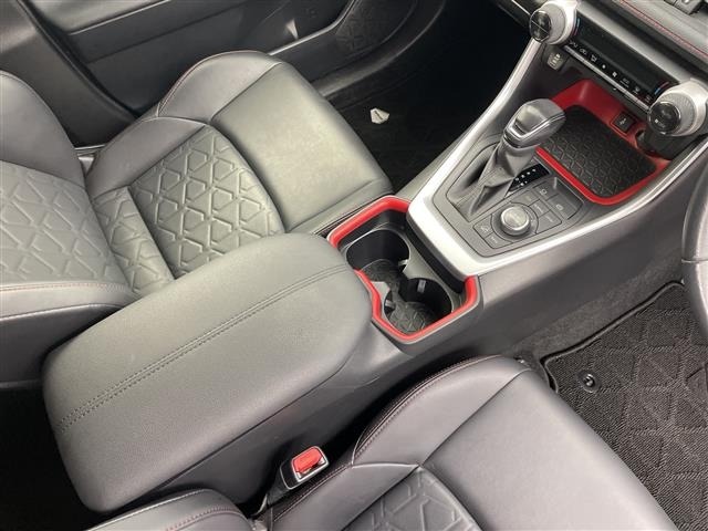 Toyota RAV4 2021 8201404-3