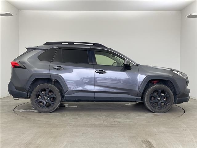Toyota RAV4 2021 8201404-4