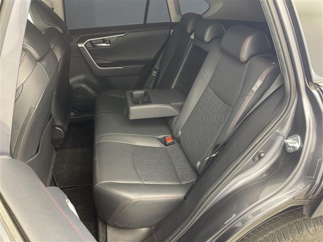 Toyota RAV4 2021 8201404-9