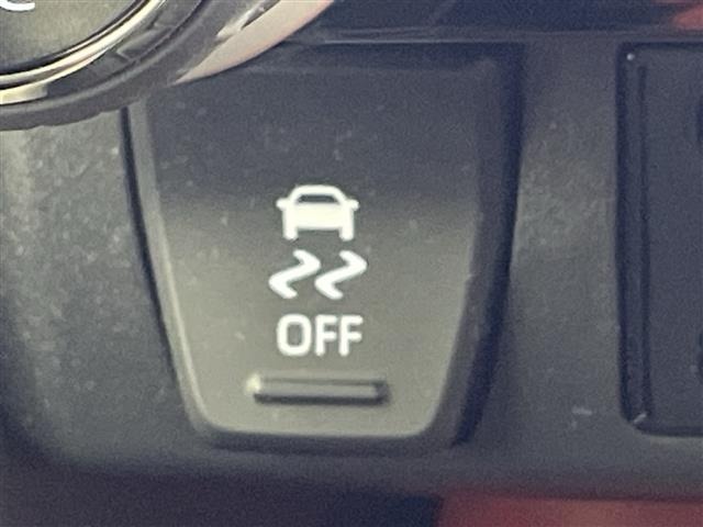 Toyota RAV4 2025 8201405-19