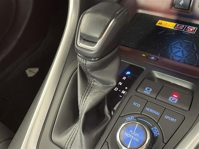 Toyota RAV4 2022 8201412-4