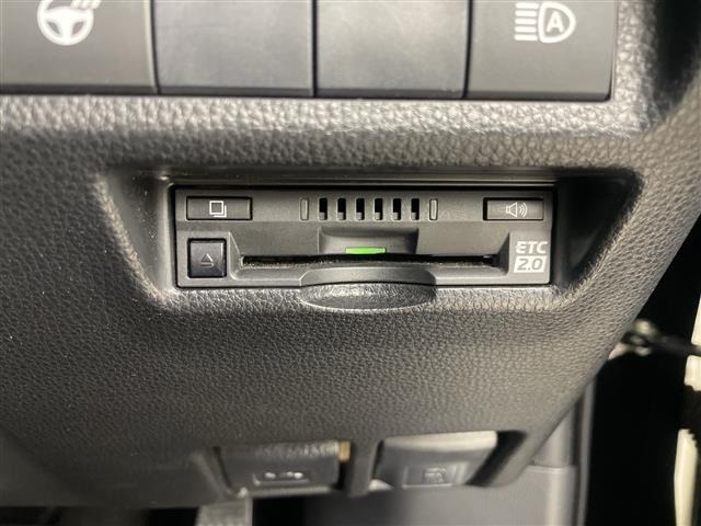 Toyota RAV4 2019 8201414-16