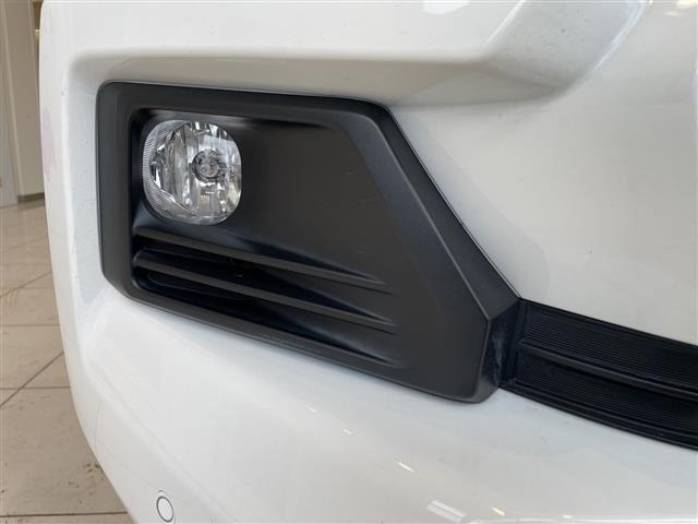 Toyota RAV4 2021 8201422-11
