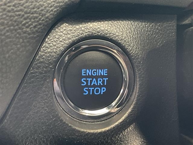 Toyota RAV4 2021 8201422-21