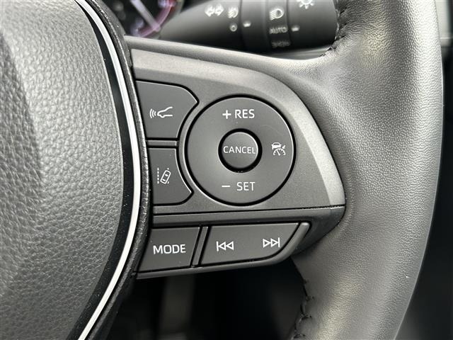 Toyota RAV4 2021 8201423-1