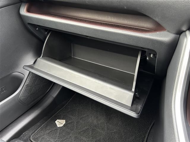 Toyota RAV4 2021 8201423-20