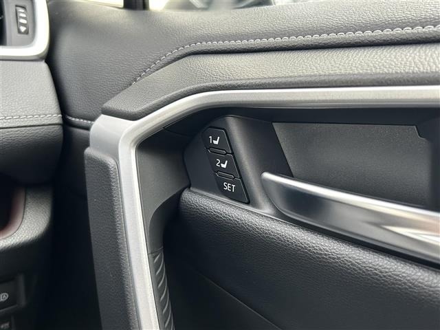Toyota RAV4 2021 8201423-7