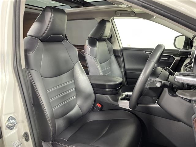 Toyota RAV4 2021 8201432-10