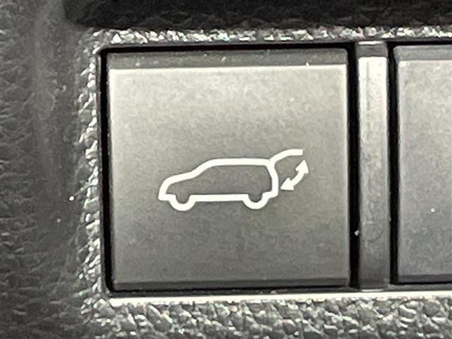 Toyota RAV4 2021 8201432-3