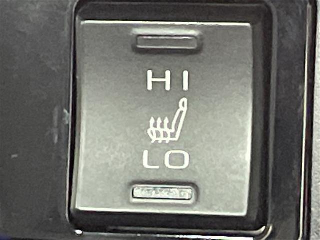Toyota RAV4 2021 8201432-8