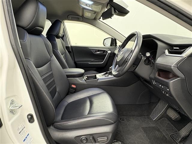 Toyota RAV4 2019 8201433-10