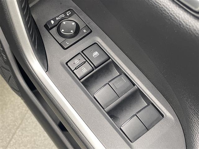 Toyota RAV4 2020 8201448-11