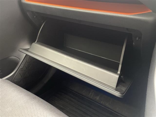 Toyota RAV4 2020 8201448-12