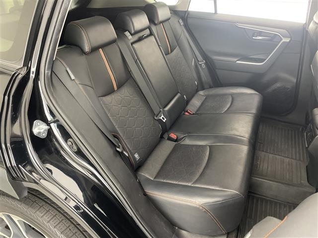 Toyota RAV4 2020 8201448-4