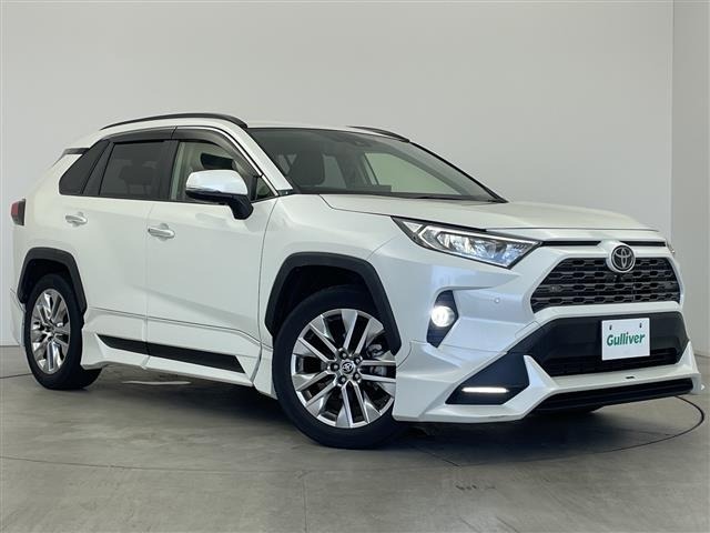 Toyota RAV4 2021 8201481-0