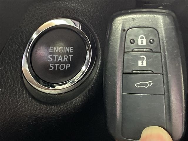 Toyota RAV4 2021 8201490-8