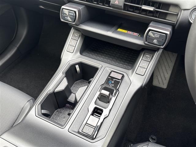 Toyota RAV4 2026 8201491-11