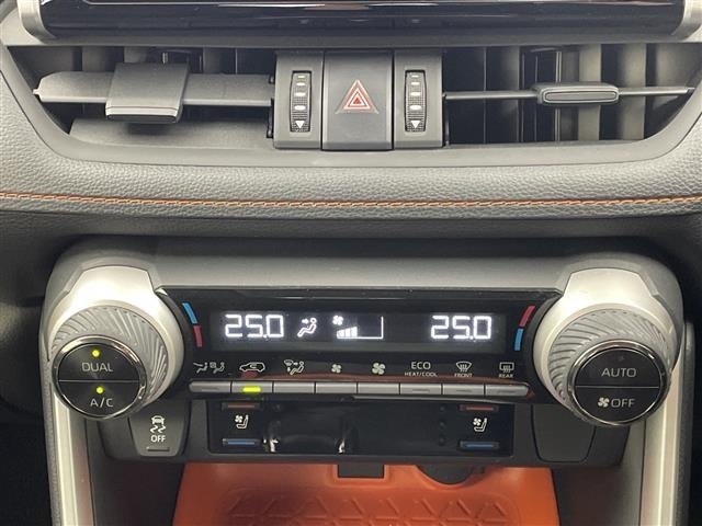 Toyota RAV4 2019 8201508-11