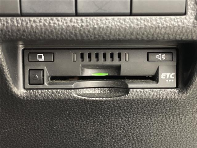 Toyota RAV4 2019 8201508-21