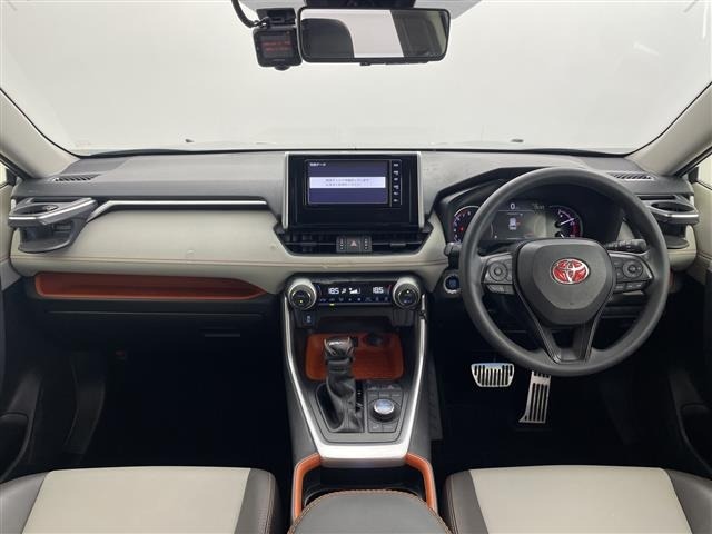 Toyota RAV4 2019 8201509-16