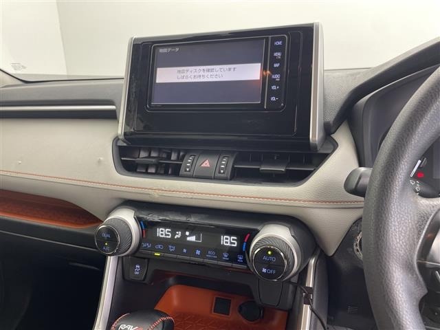 Toyota RAV4 2019 8201509-9