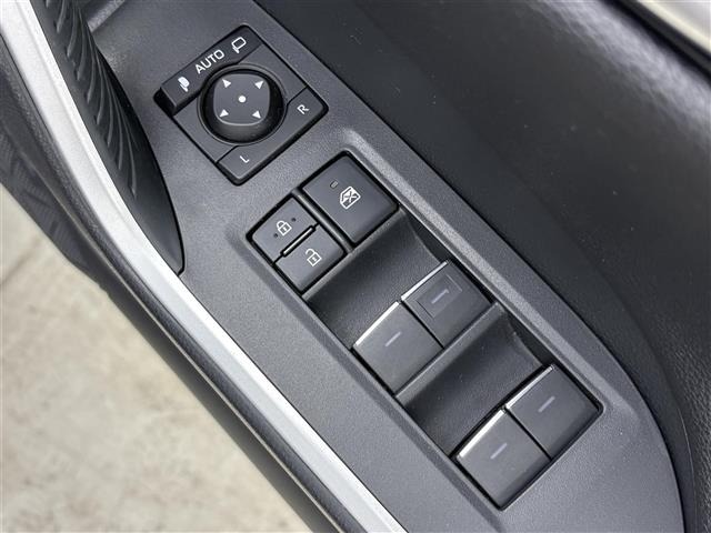 Toyota RAV4 2023 8201530-6