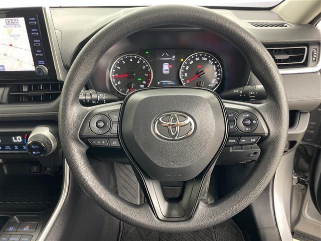 Toyota RAV4 2022 8201537-5