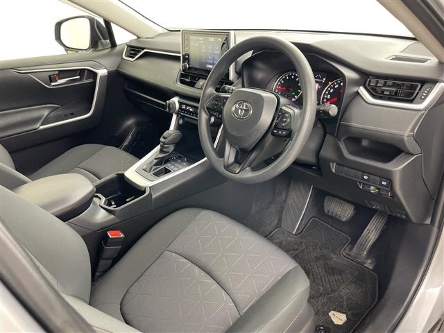 Toyota RAV4 2022 8201537-6