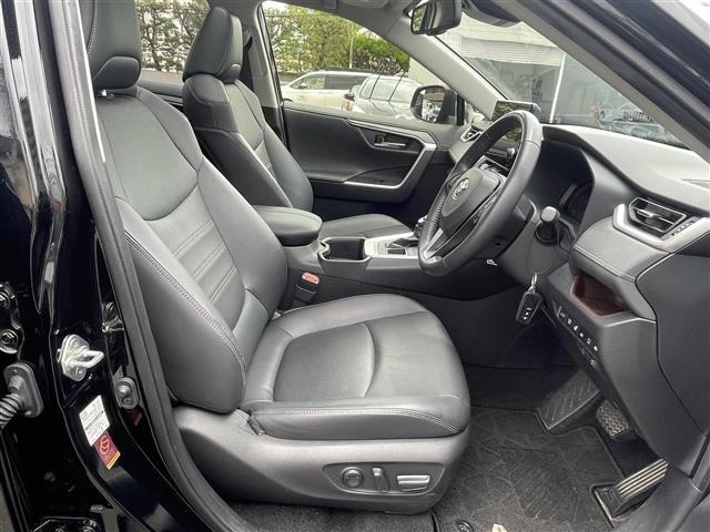 Toyota RAV4 2023 8201547-6