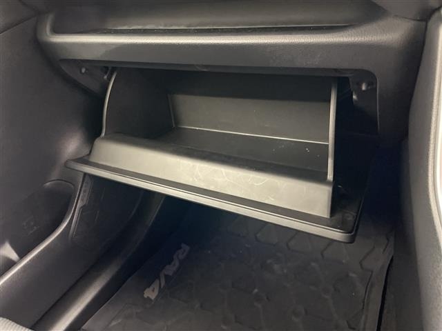 Toyota RAV4 2022 8201548-4