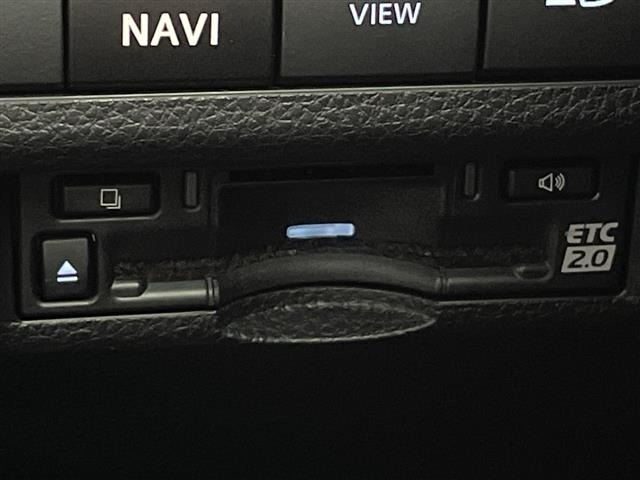 Toyota RAV4 2023 8201552-1